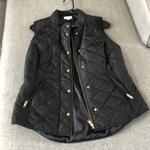 EUC Crown & Ivory Vest!!